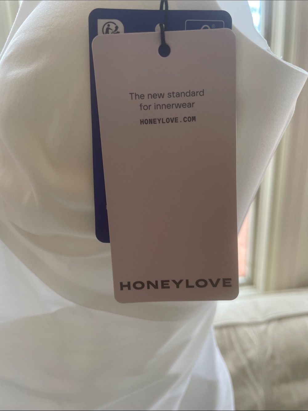 Honeylove White LiftWear Tank - Picture 4 of 6
